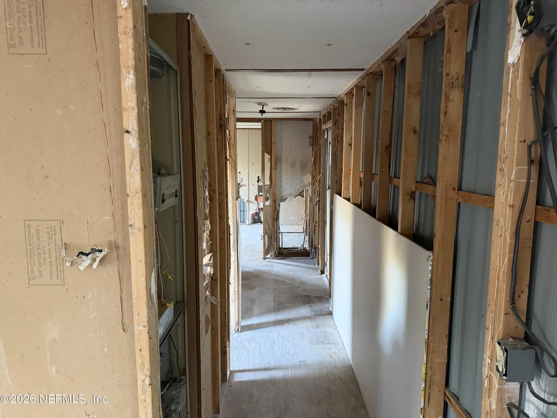 Photo of 235 OAKCREST Drive