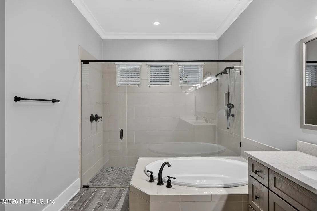Photo of 186 FRESHWATER Drive