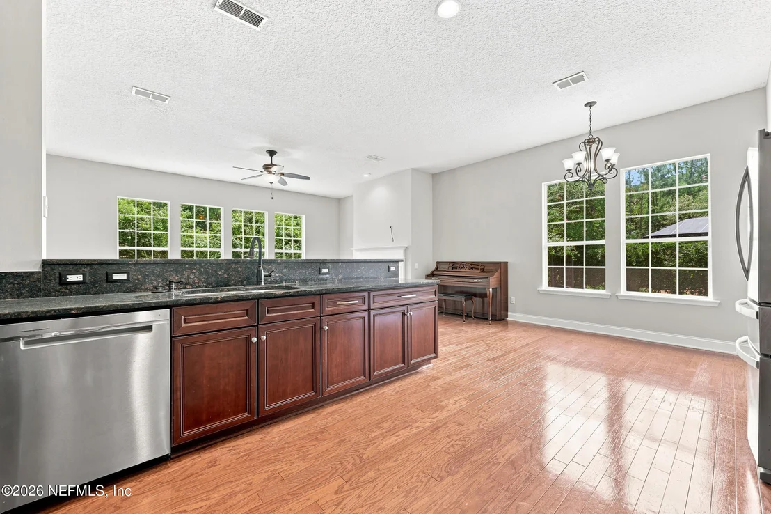 Photo of 1316 CHELSEY Circle