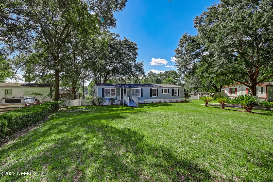 Photo of 75586 JOHNSON LAKE Drive