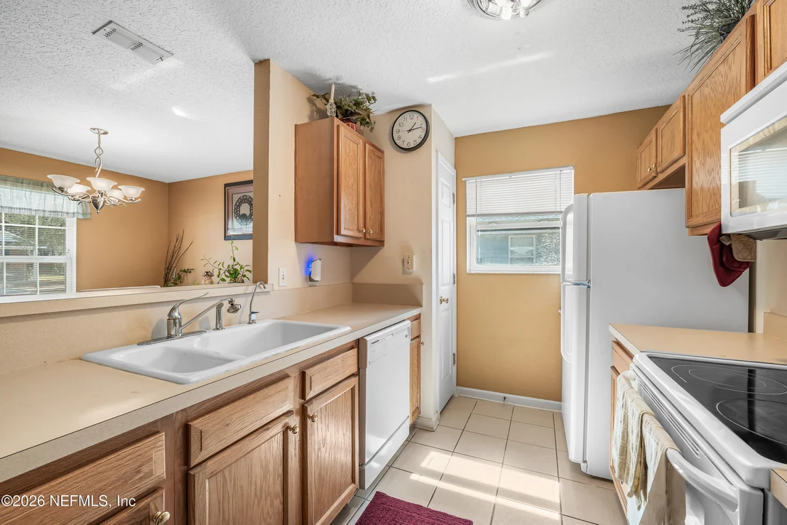 Photo of 705 OAK ARBOR Circle