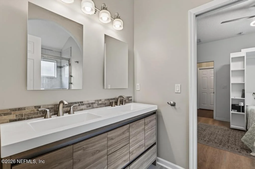 Photo of 160 PARKSIDE Drive