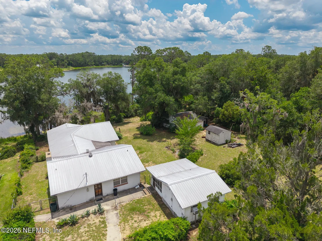 Photo of 214 MIRROR LAKE Drive