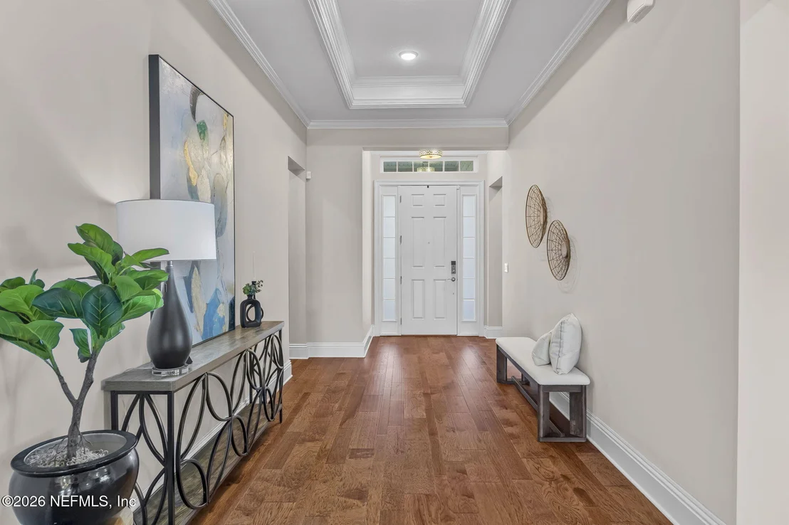 Photo of 183 FREMONT Avenue