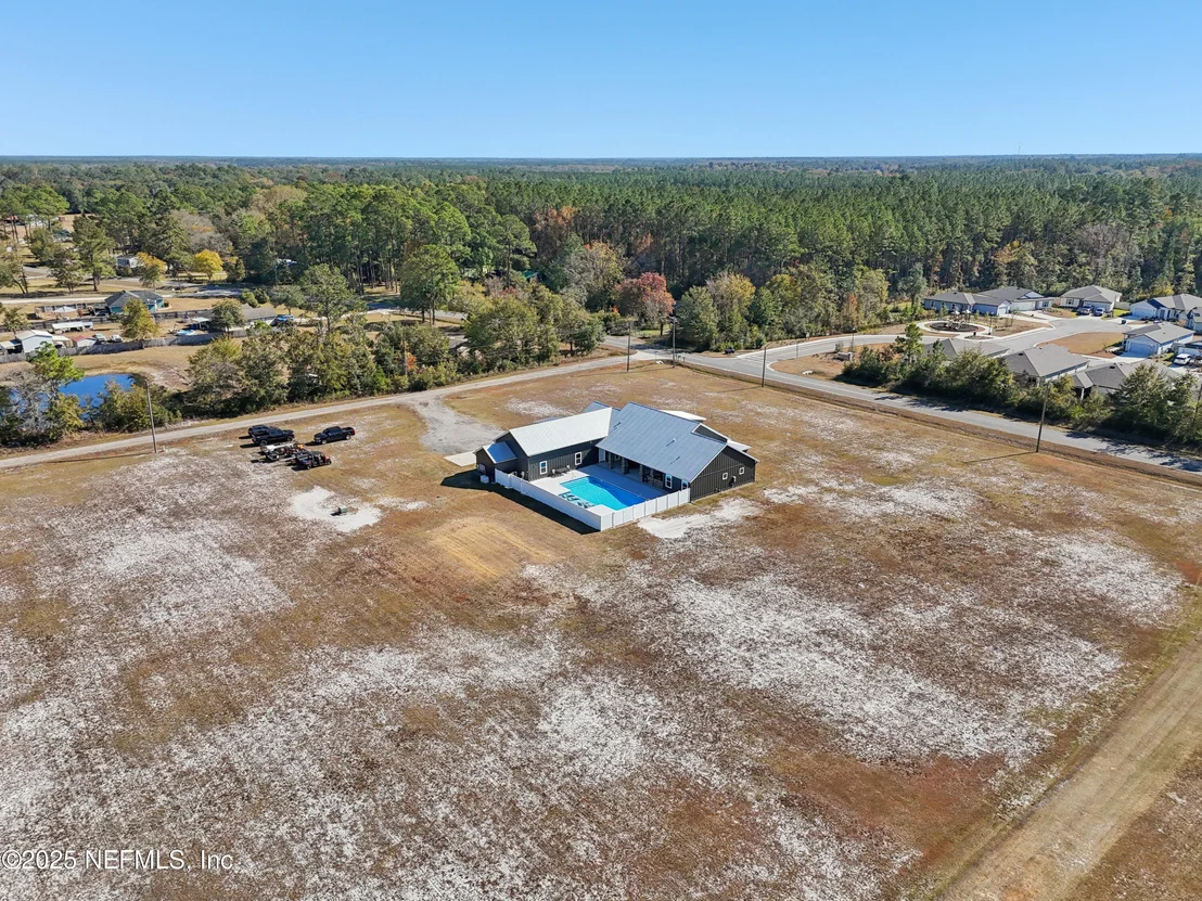 Photo of 37160 OLD PINERIDGE RD Road