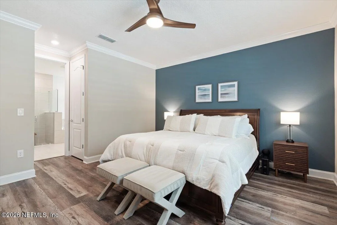 Photo of 472 GLORIETA Drive