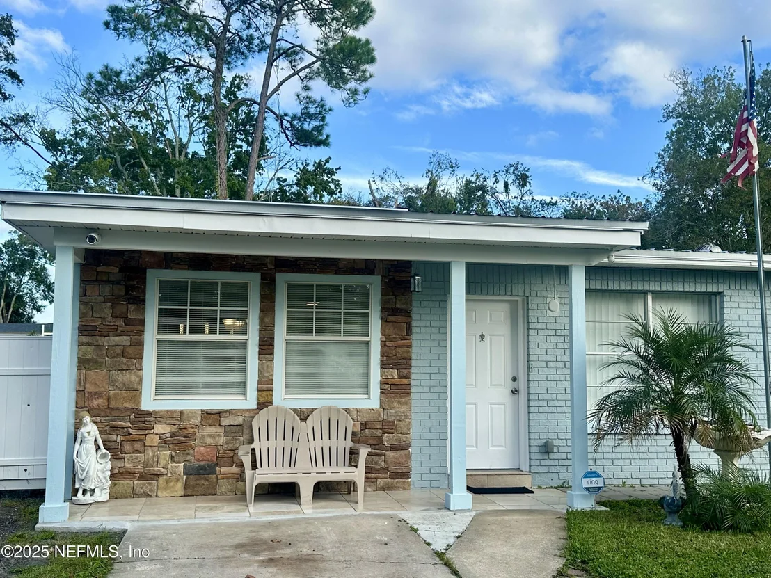 Photo of 1753 DIBBLE Circle E