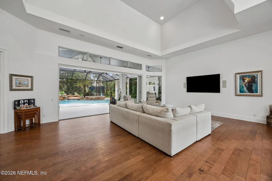 Photo of 109 LINKSIDE Circle