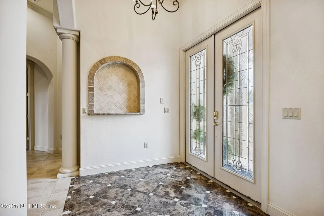 Photo of 283 ESTATES Drive