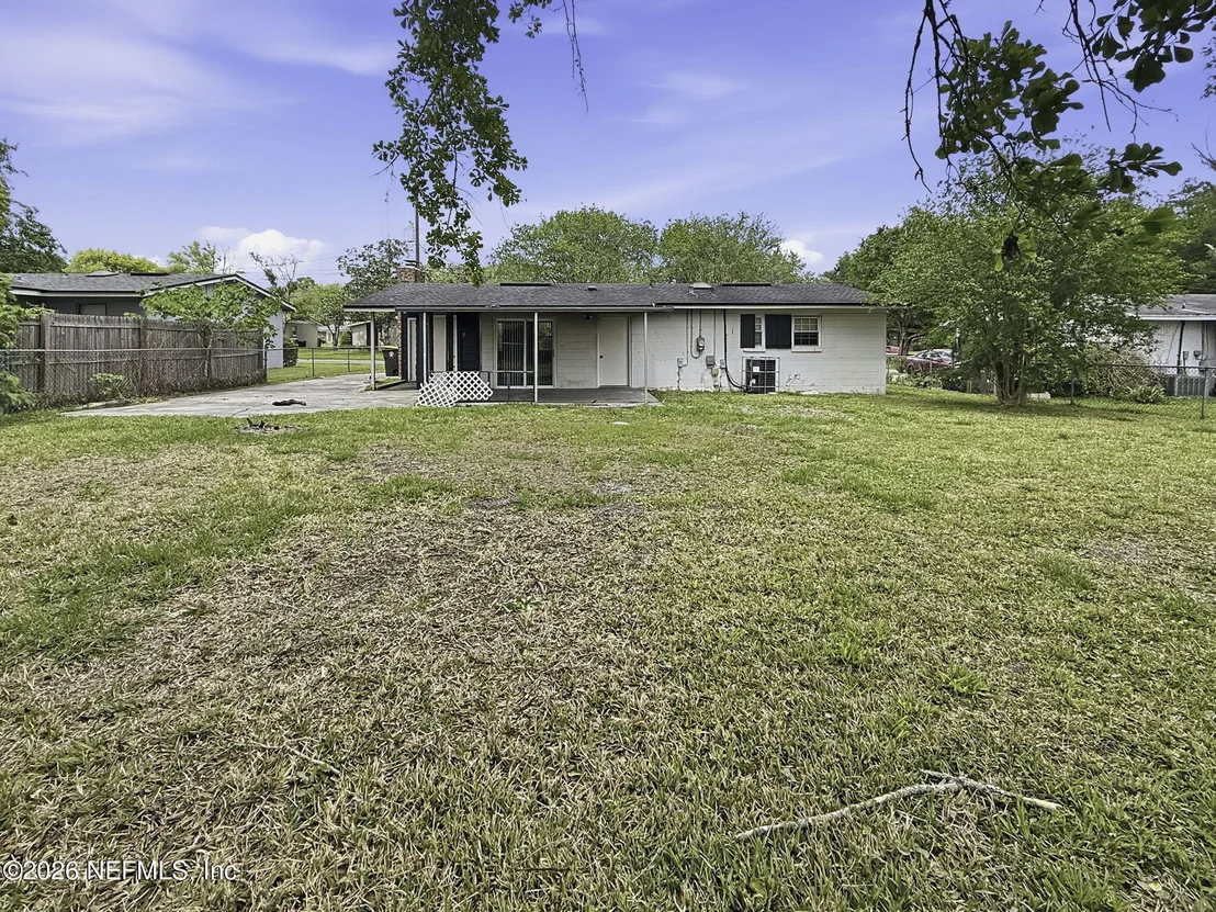 Photo of 7632 HILLSIDE Drive