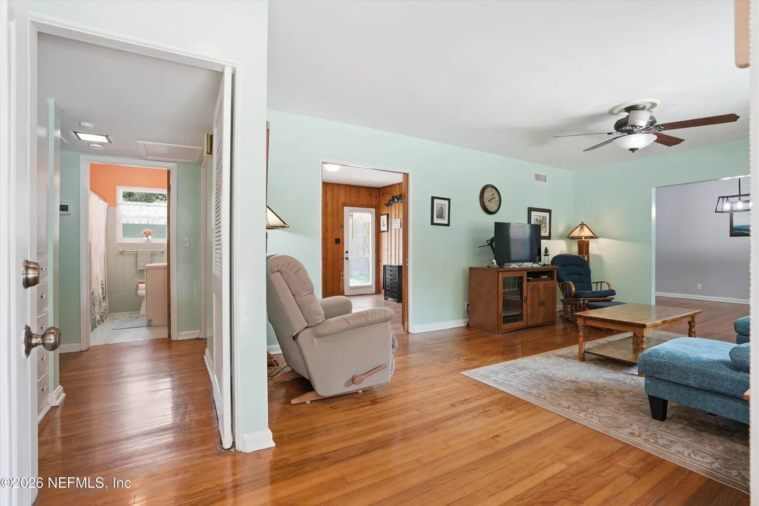 Photo of 1426 GLENGARRY Road