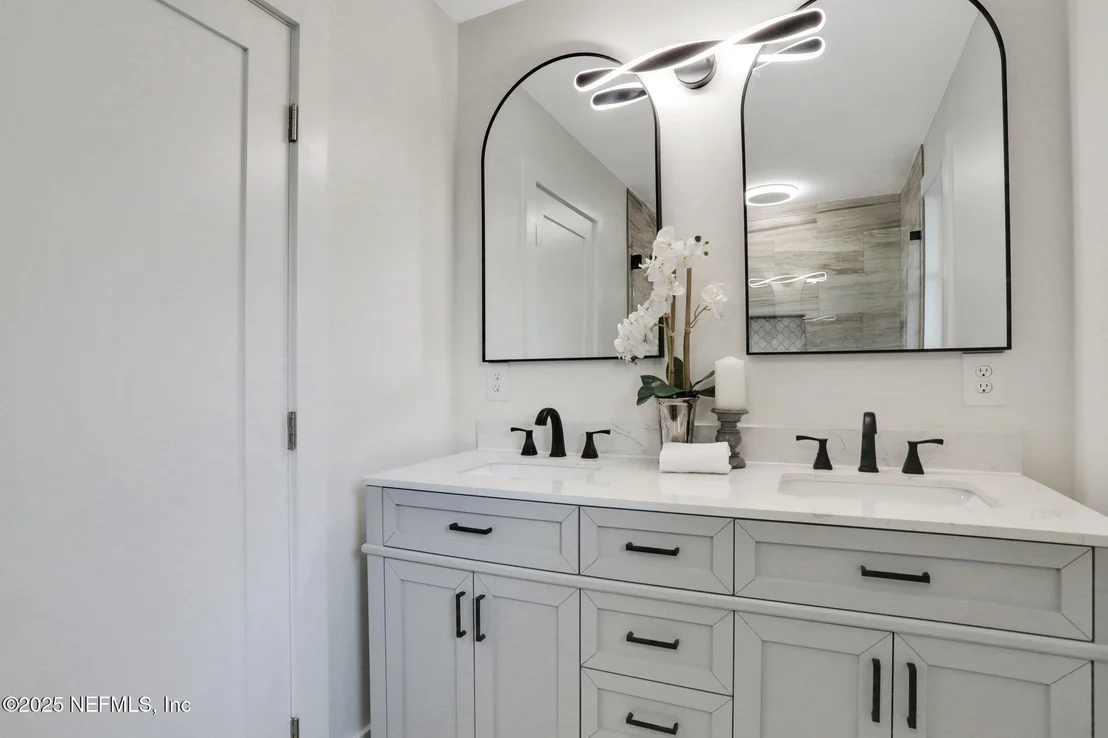 Photo of 4109 TIDEVIEW Drive