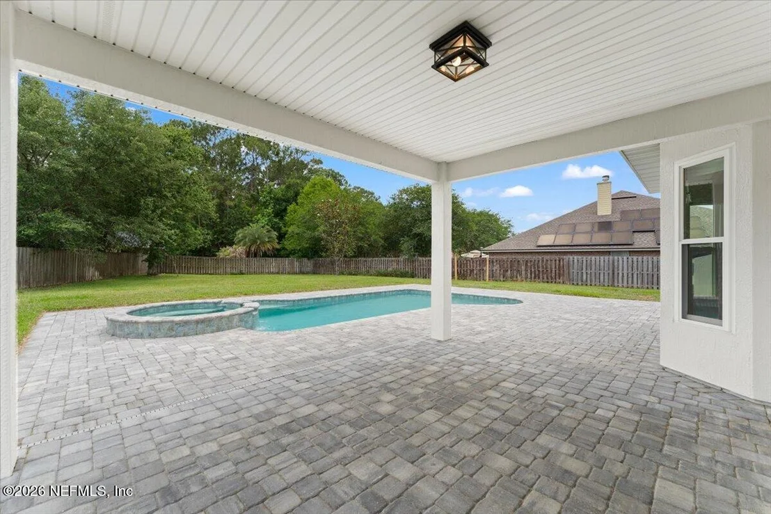 Photo of 1213 RIBBON Road