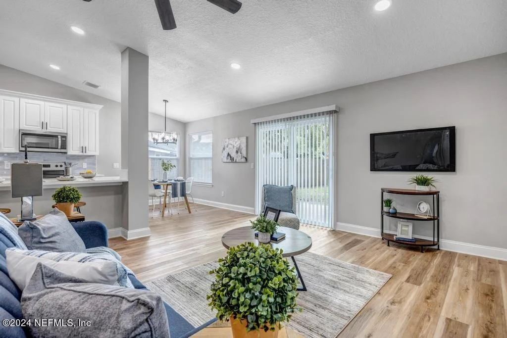 Photo of 3035 HAMPSTEAD Drive