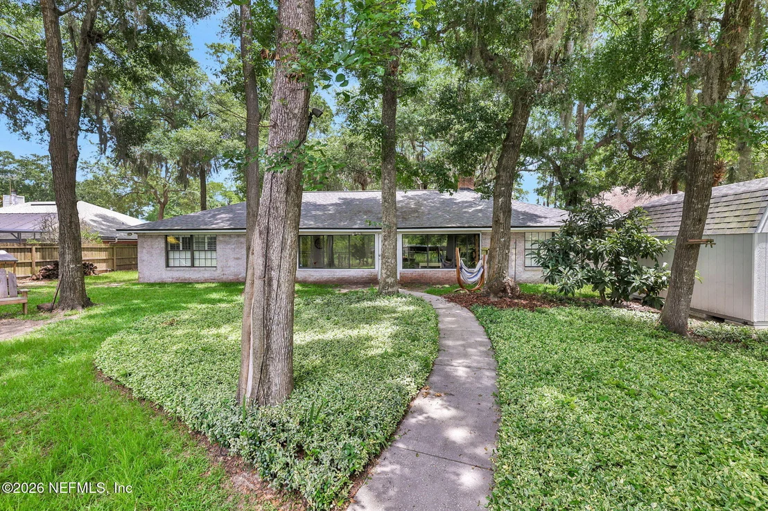 Photo of 86183 MEADOWFIELD BLUFFS Road