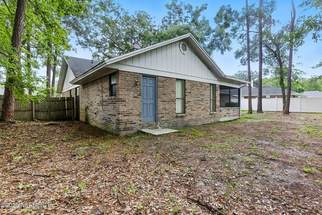 Photo of 440 SEGOVIA Drive