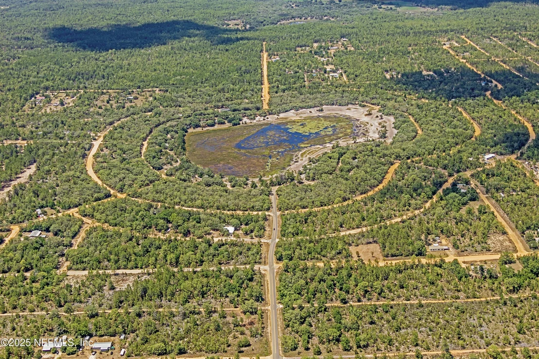 Photo of 120 LAKE LUCY