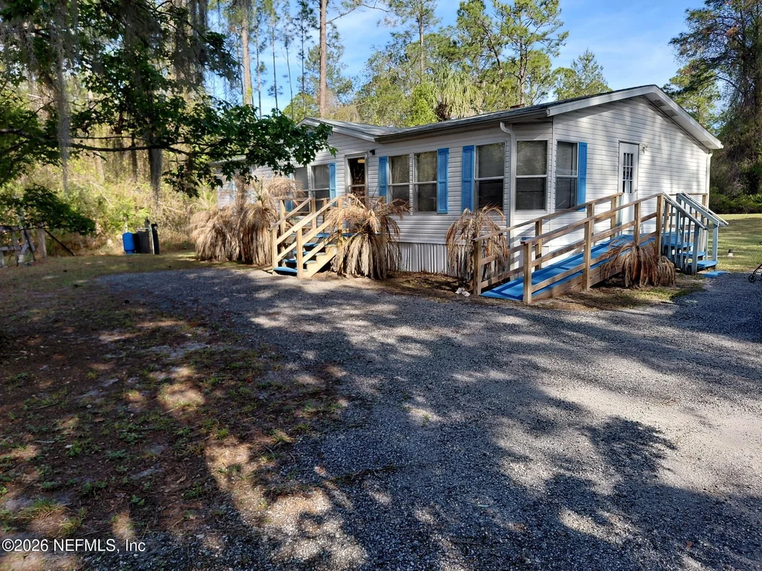 Photo of 426 CARTERET Road