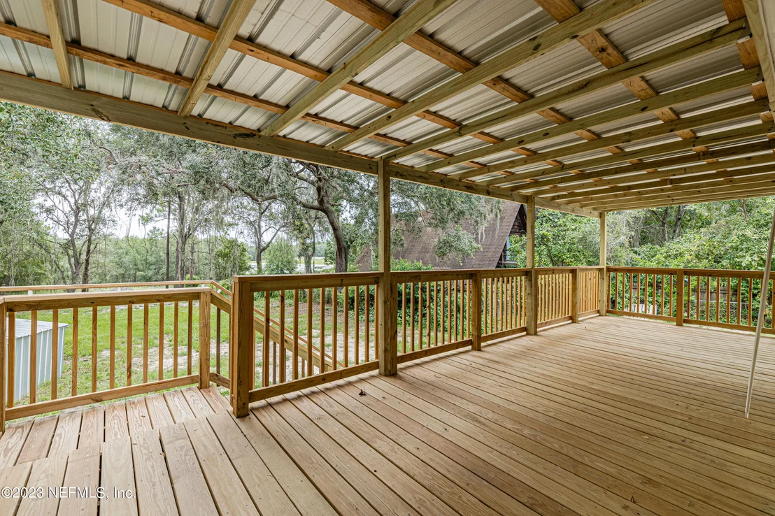Photo of 8377 STATE ROAD 100