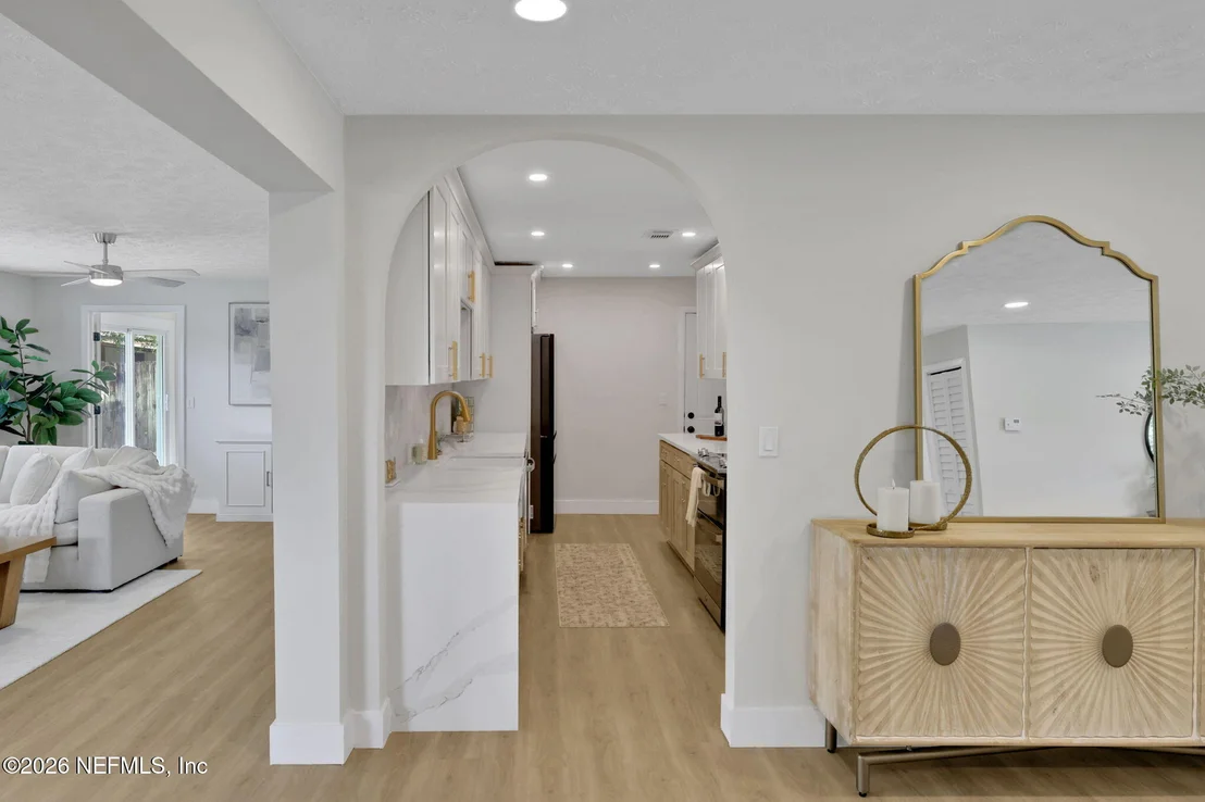 Photo of 509 PENMAN Road