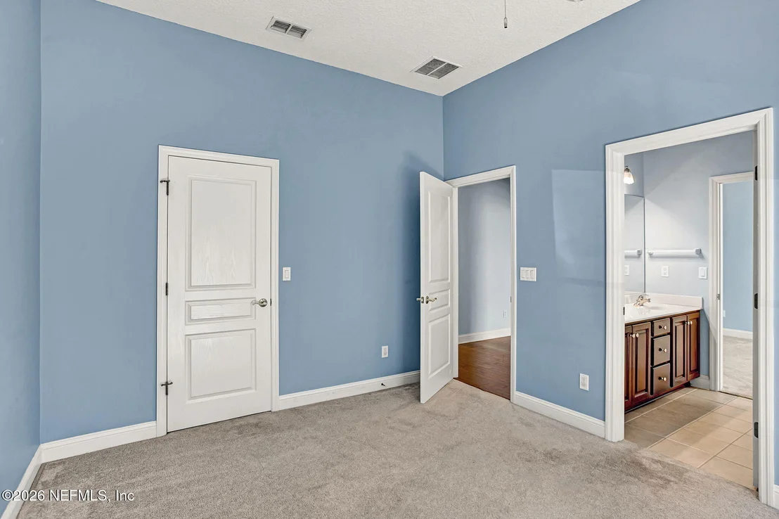 Photo of 1837 FOREST GLEN Way