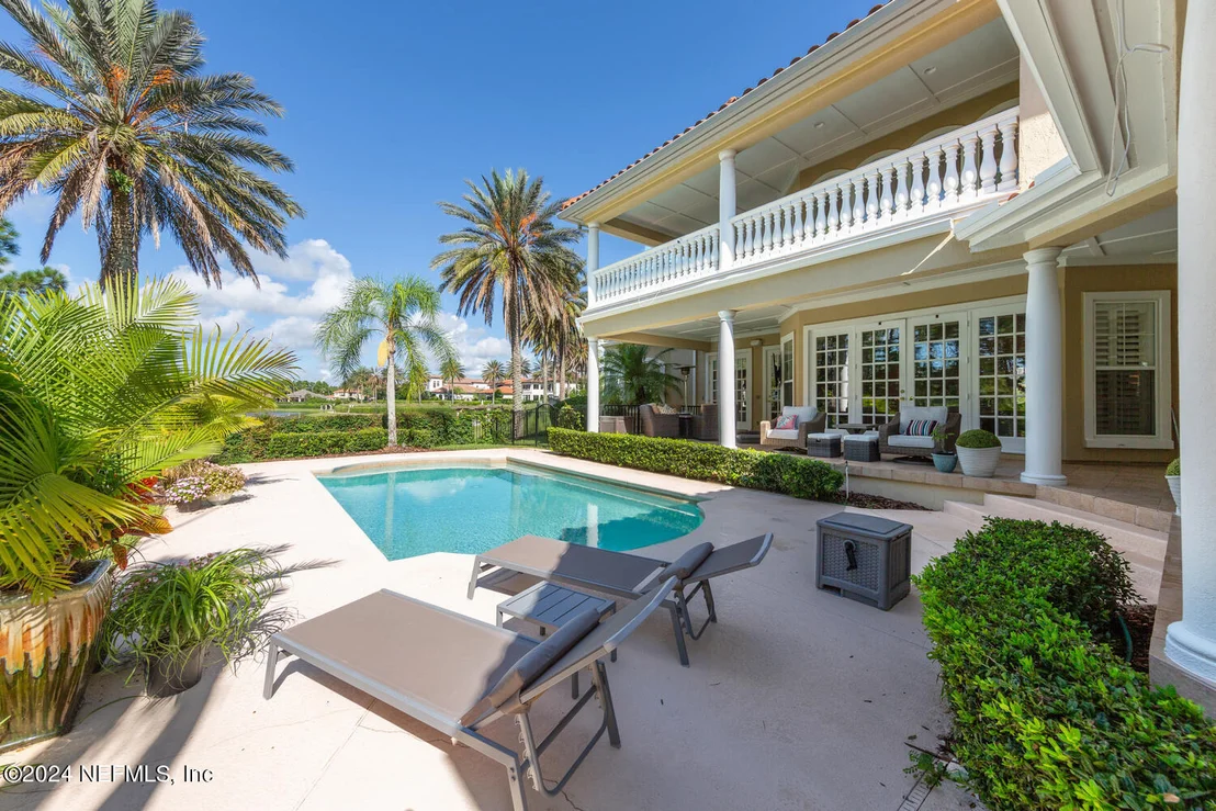 Photo of 752 PROMENADE POINTE Drive