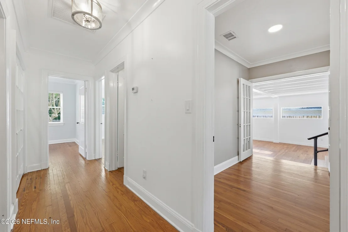 Photo of 1622 AVOCA Place
