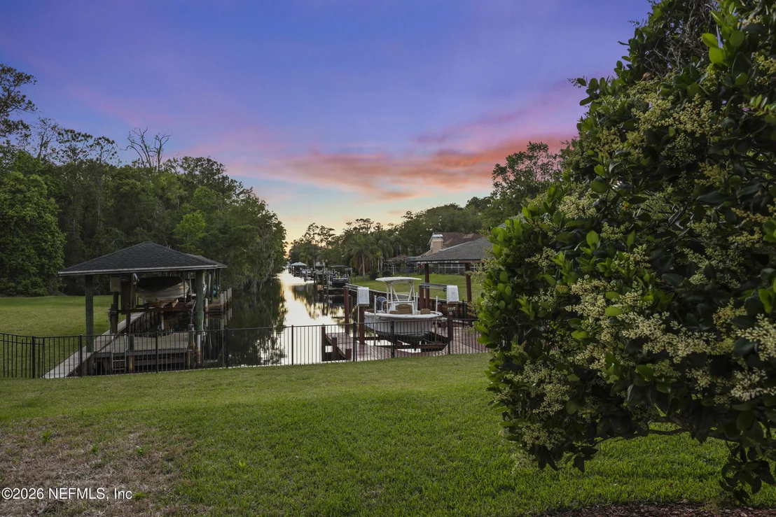 Photo of 11802 MANDARIN Road