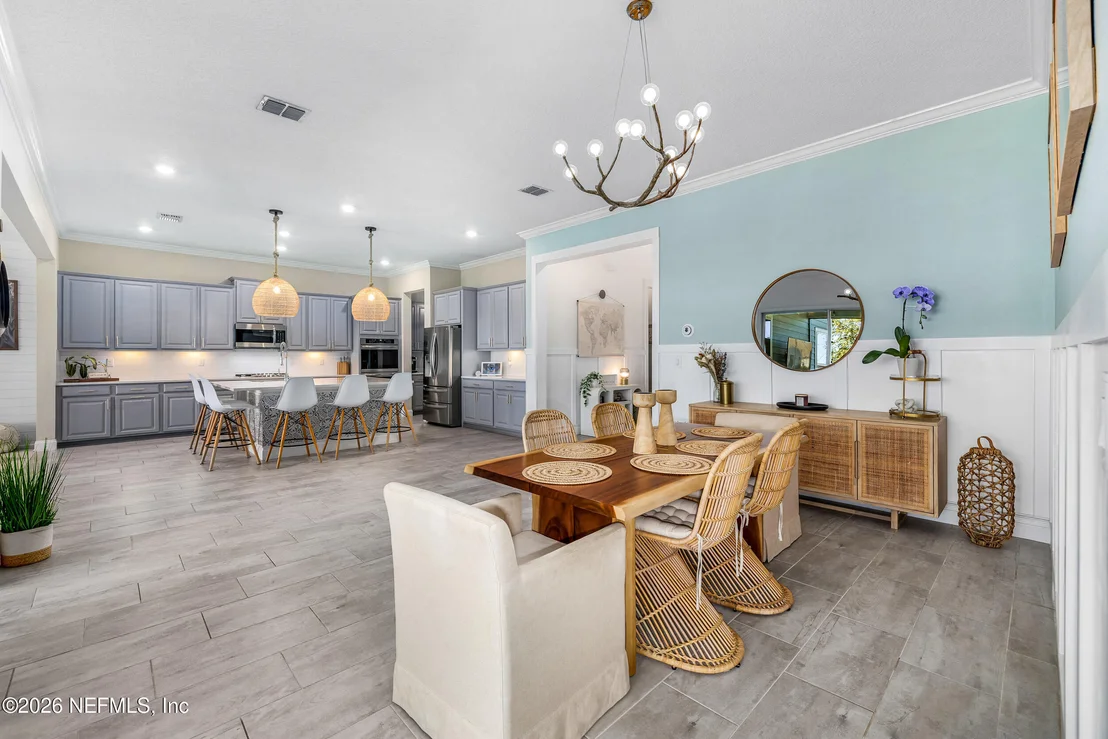 Photo of 137 CALLIEL Way