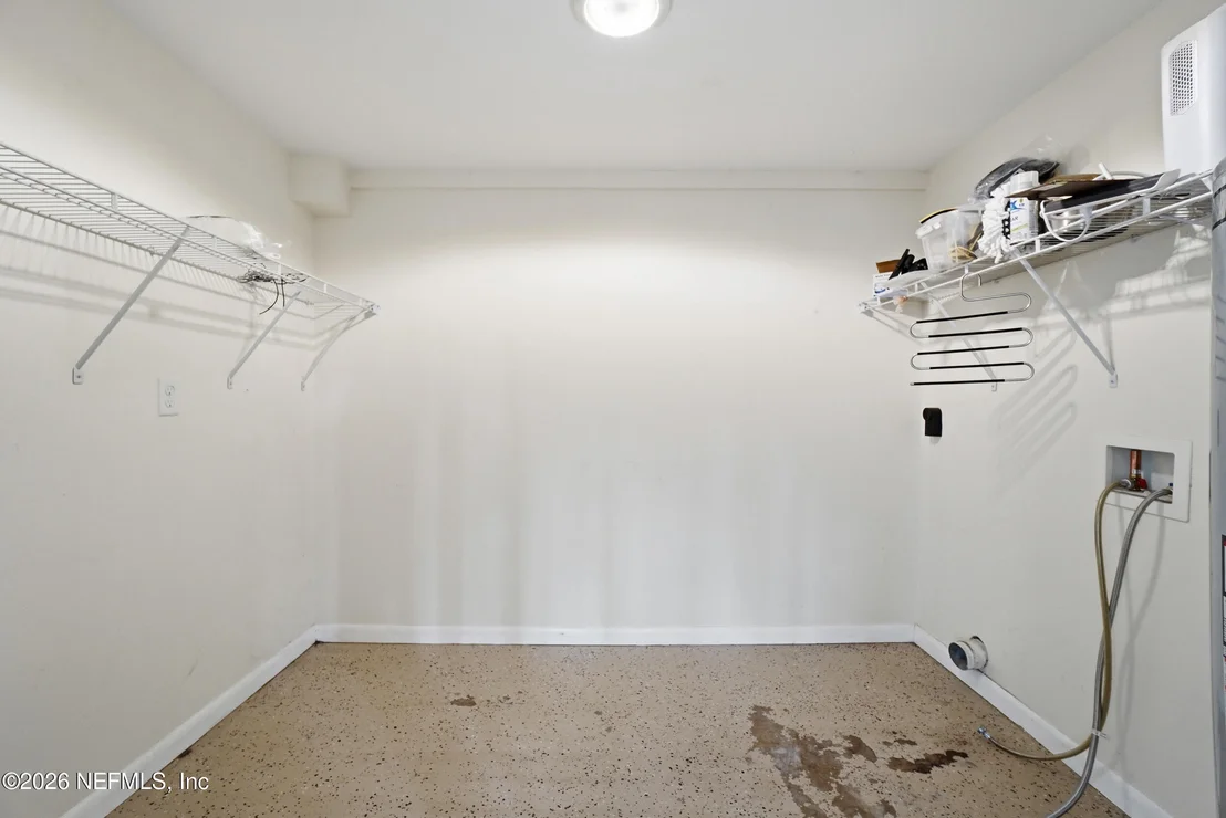 Photo of 466 MAKO Drive