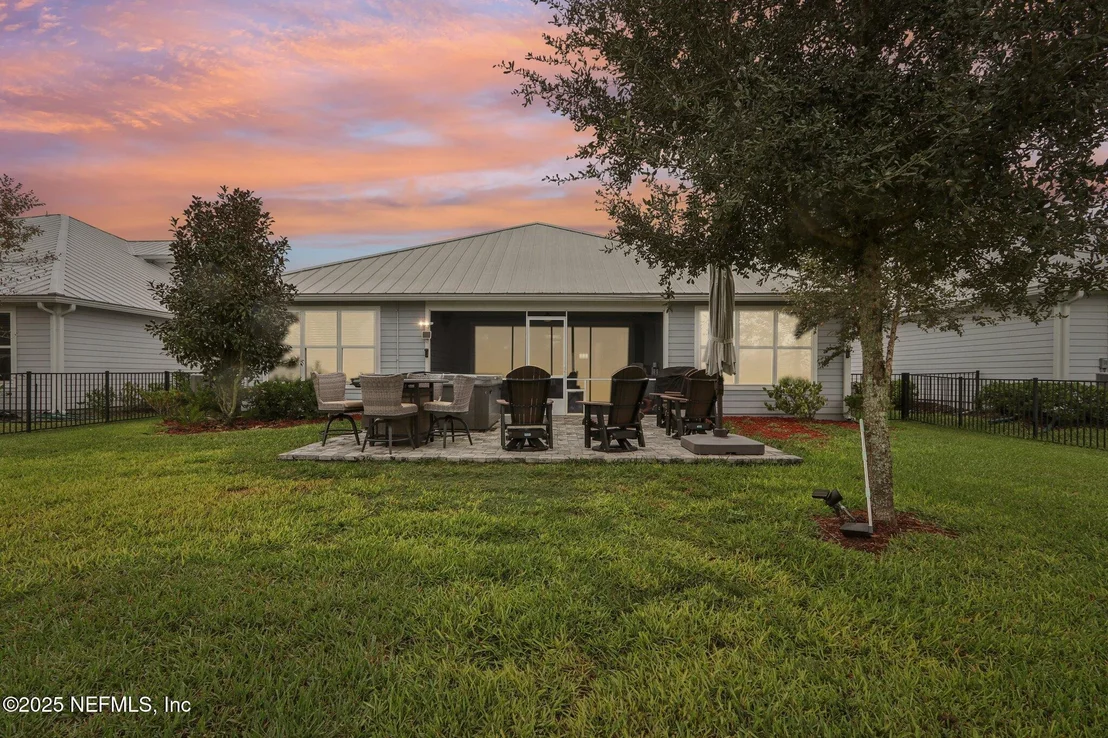 Photo of 576 MARQUESA Circle