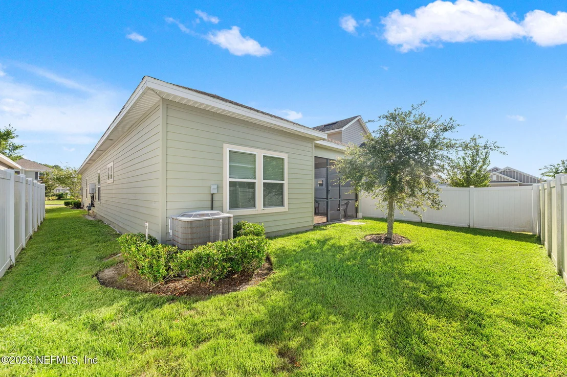 Photo of 31 CRYSTAL CREST Lane