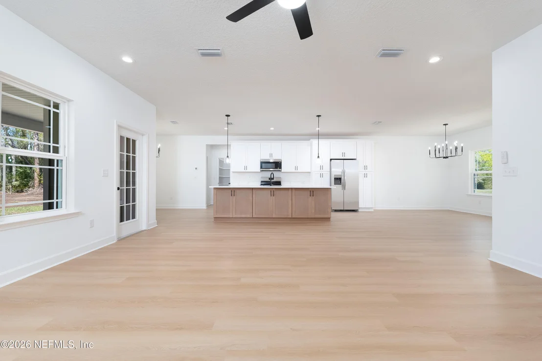 Photo of 265 CRESTVIEW Drive