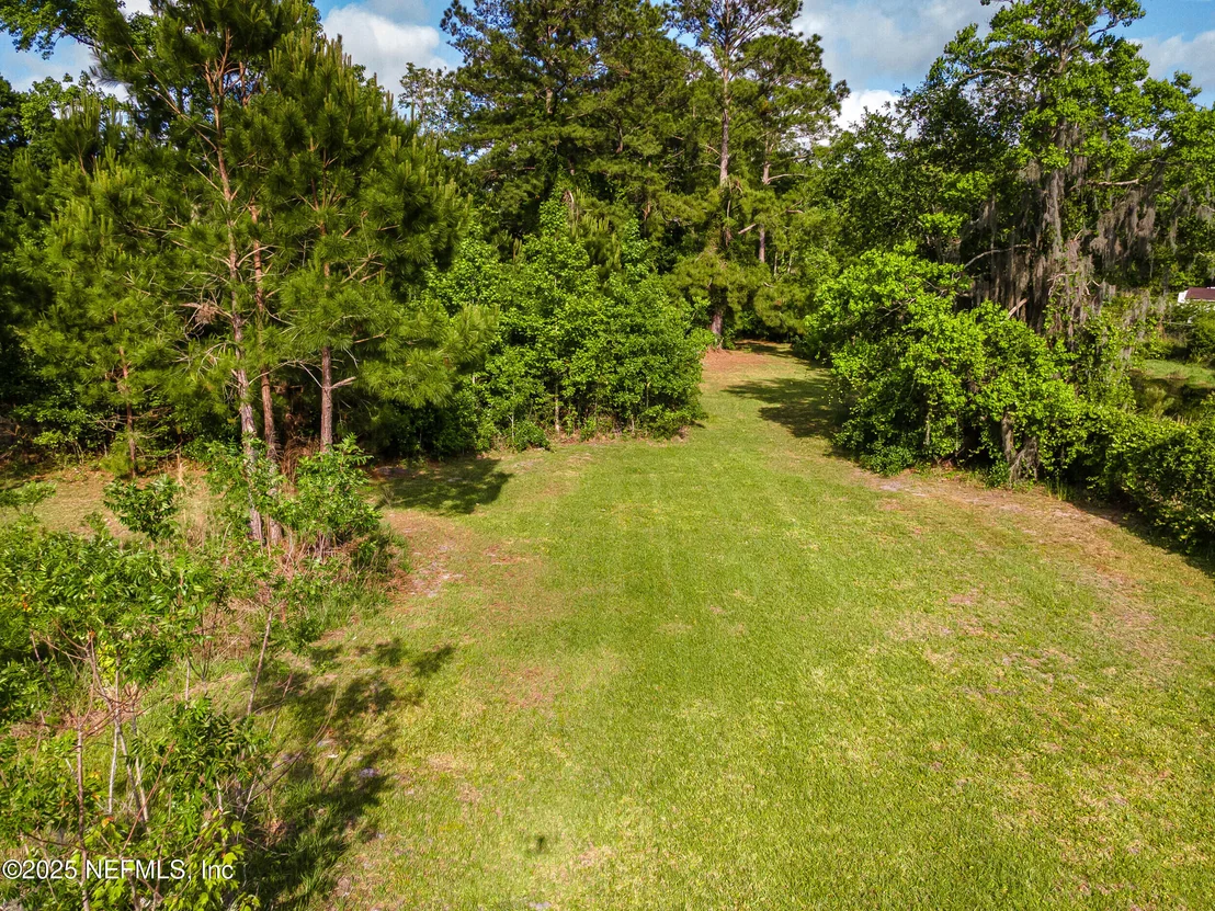 Photo of 14111 GROVER Road