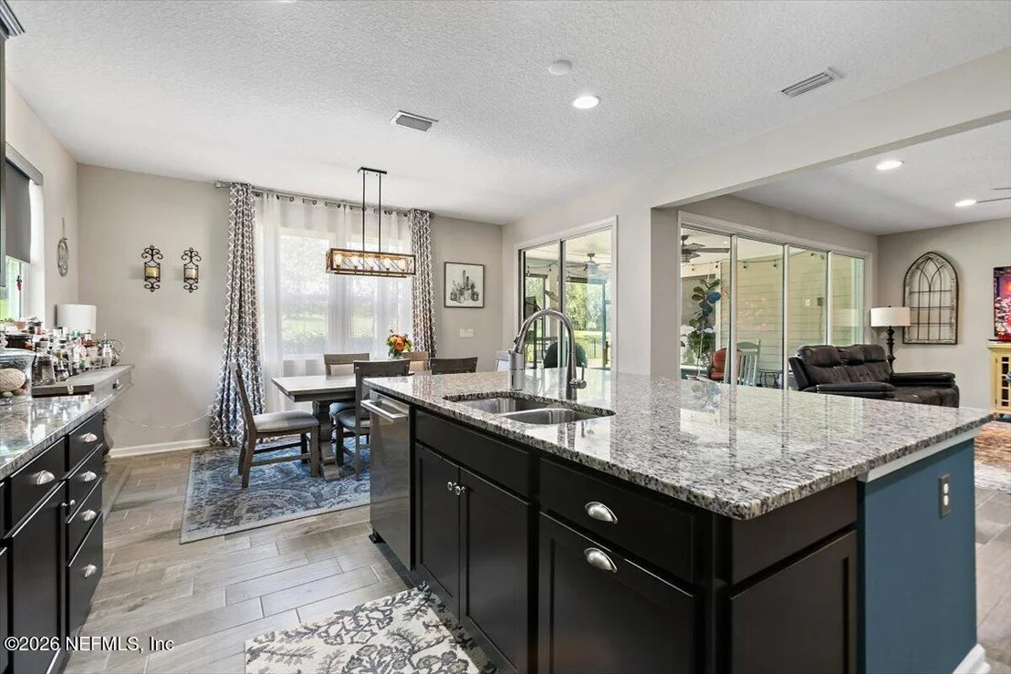 Photo of 159 EVENSHADE Way