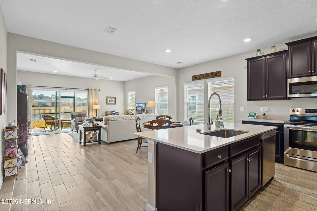 Photo of 6614 LONGLEAF BRANCH Drive