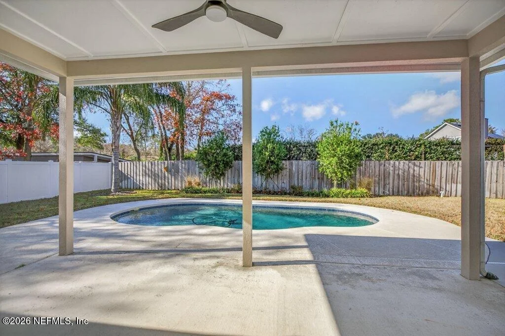 Photo of 1218 WATERFALL Drive