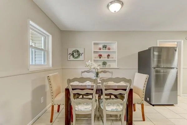 Photo of 144 LIGHTHOUSE Road W