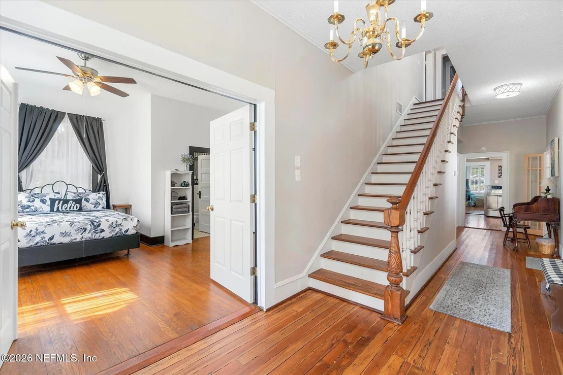 Photo of 340 CHARLOTTE Street