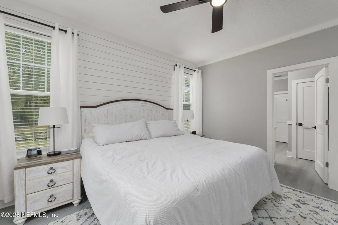 Photo of 1499 SHEFFIELD Road