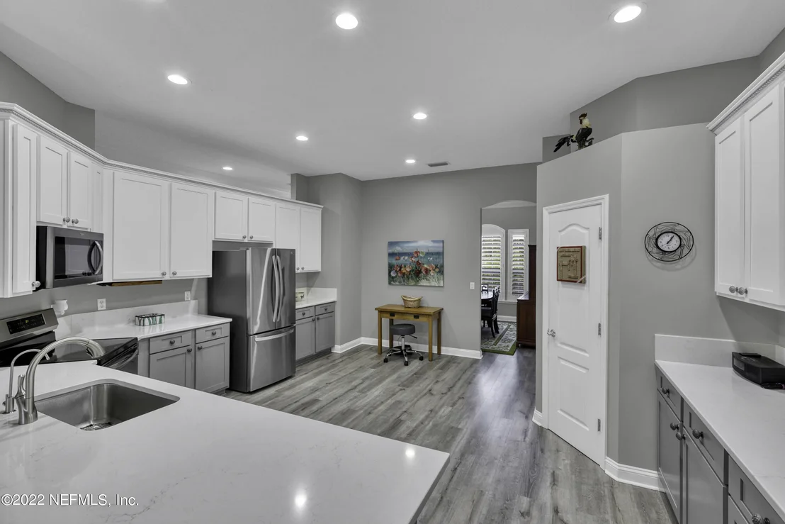 Photo of 1220 PARADISE POND Road