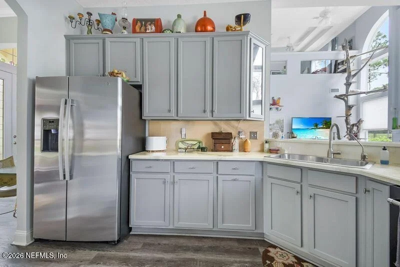 Photo of 1045 OXFORD Drive