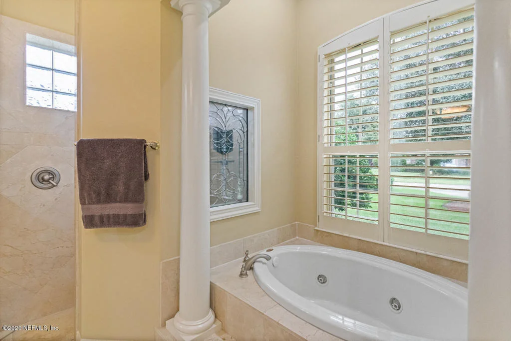 Photo of 413 SUMMERSET Drive