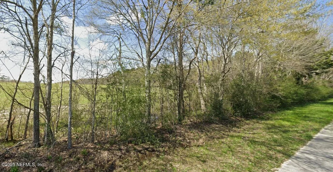 Photo of 101 FLOWERSVIEW Boulevard