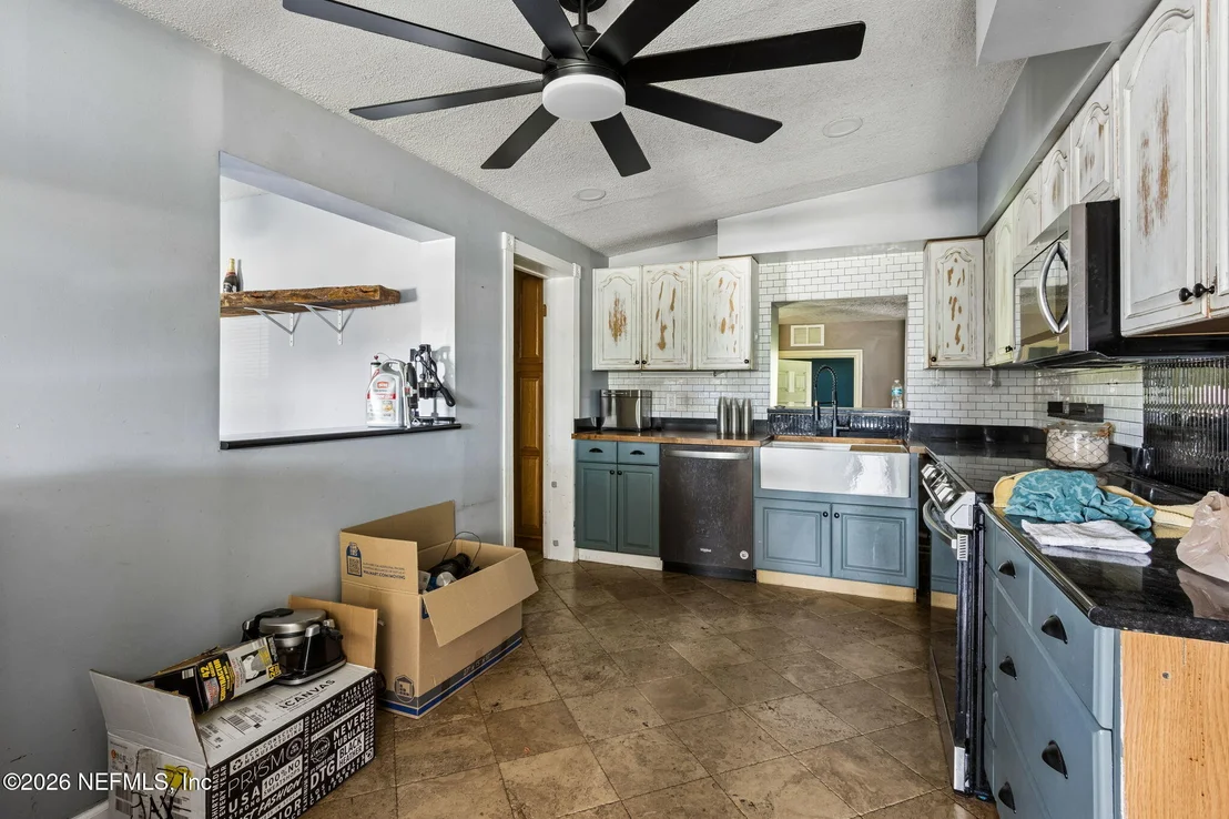 Photo of 11486 INEZ Drive
