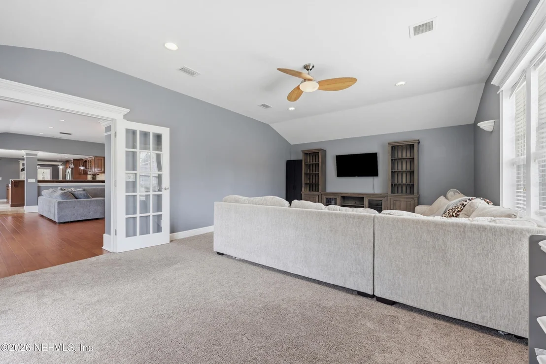 Photo of 7645 OAK FOREST Road