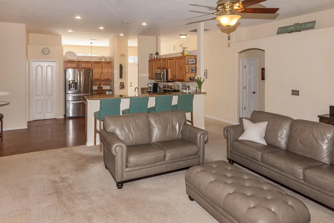 Photo of 1546 BAY HARBOR Drive