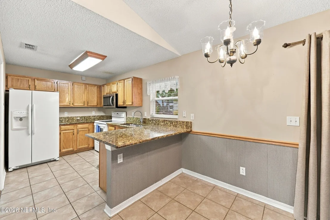 Photo of 421 MANGO Circle