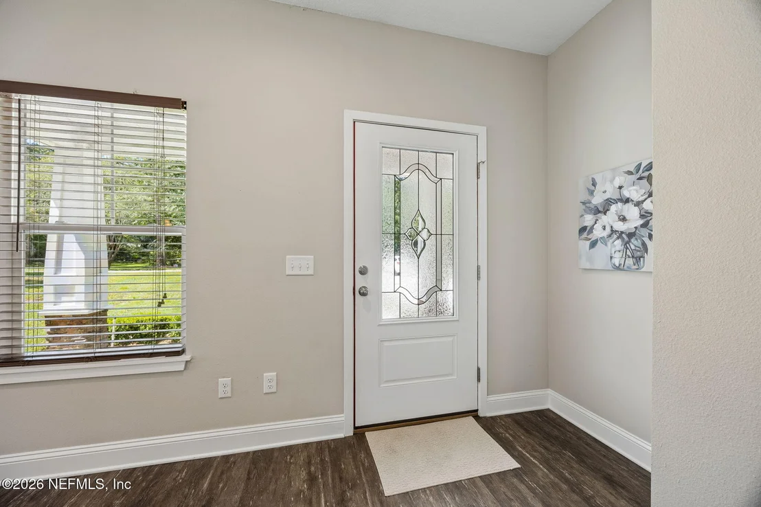 Photo of 9922 BRADLEY Road