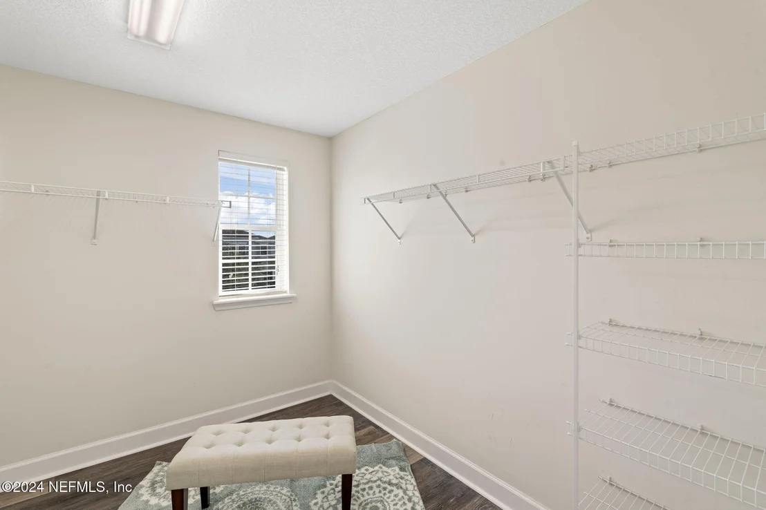 Photo of 237 SPRING PARK Avenue
